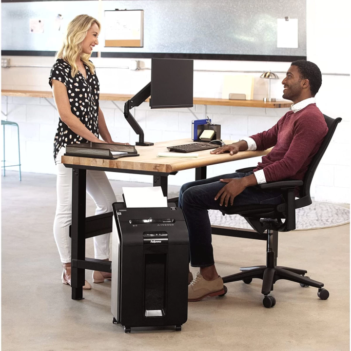 Fellowes AutoMax™ 100M